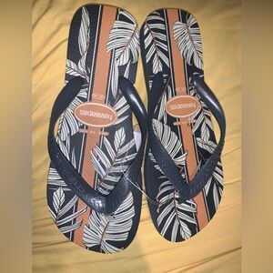 HavaianasTropical Flip Flops